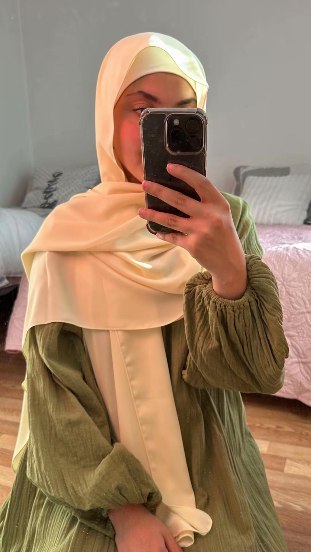 Bien choisir son hijab : matière, couleur et style
