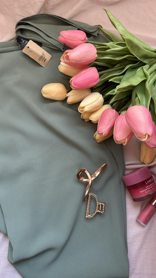 Hijab Soie de Médine Vert Sauge – Harmonie & Douceur